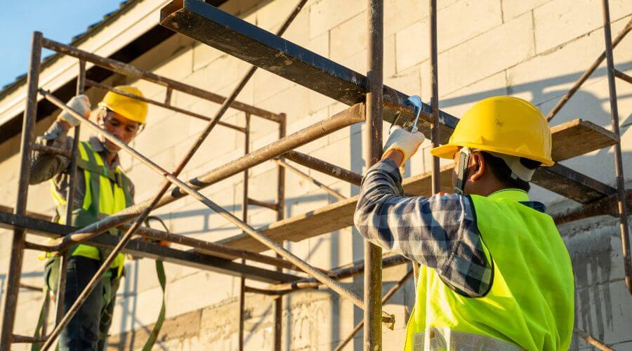 Expert Emergency Roof Repairs services in Flemingsburg, KY